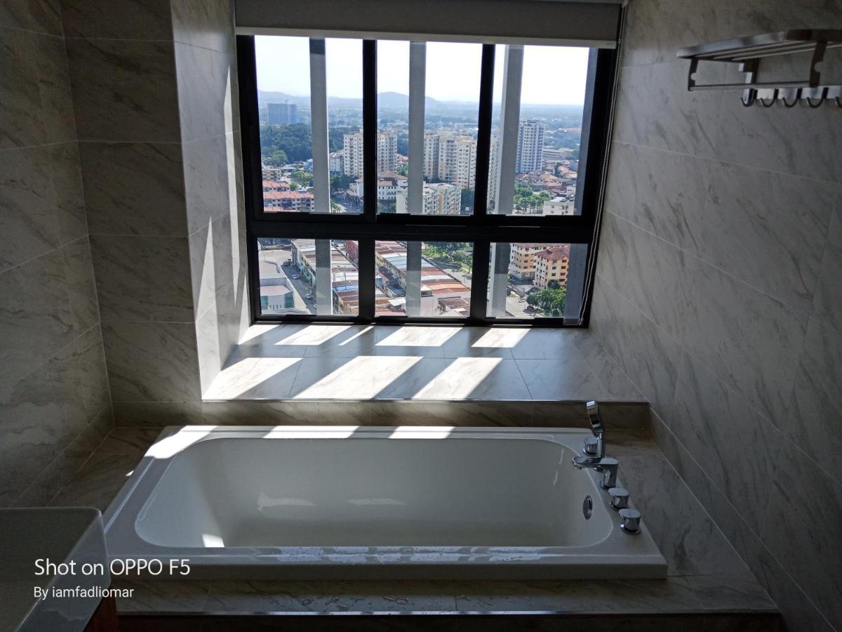 Imperio Residence City View Malacca Extérieur photo