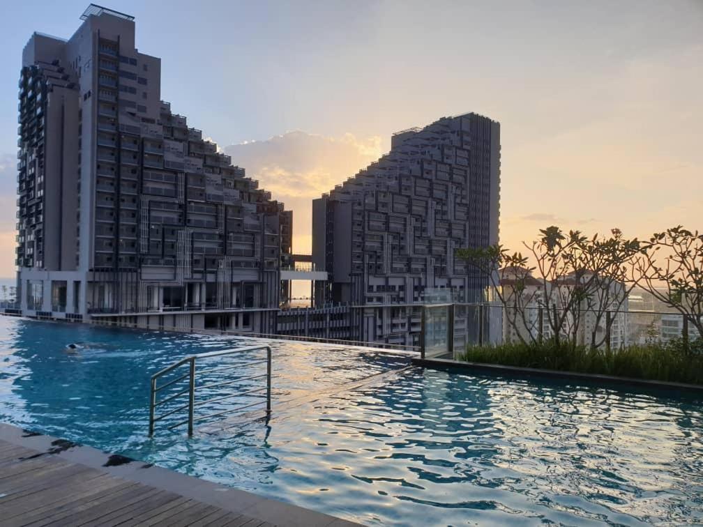 Imperio Residence City View Malacca Extérieur photo